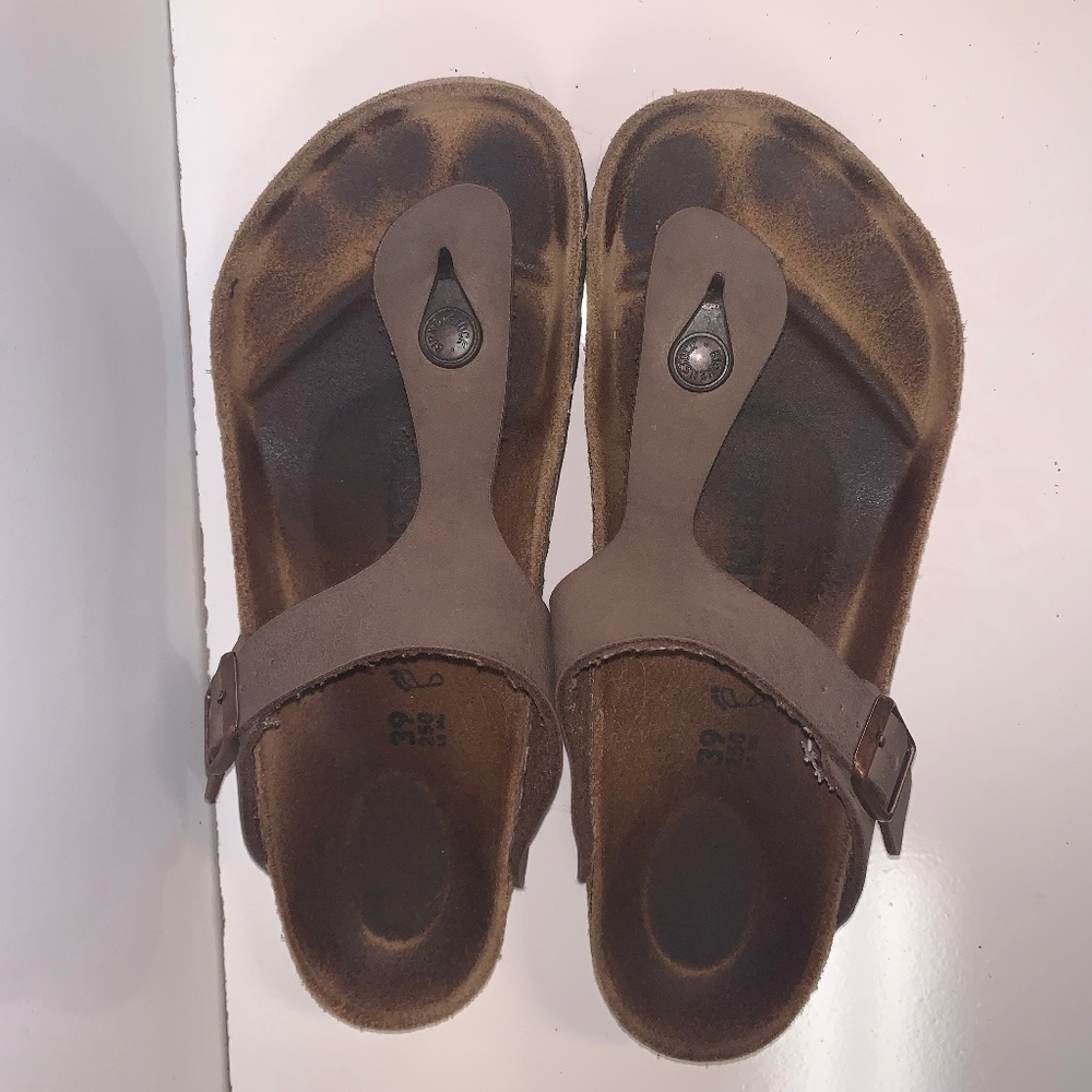 Birkenstocks Gizeh Sandals 39